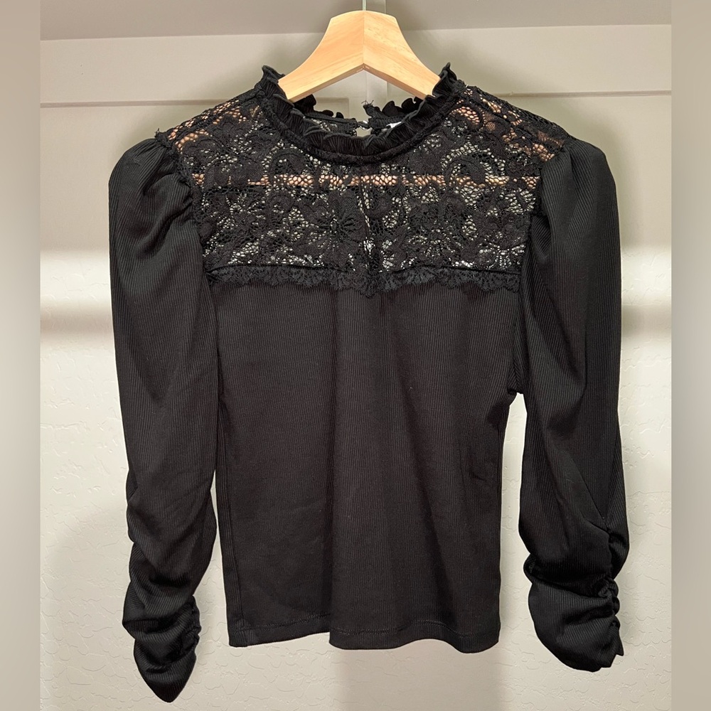 Celebrity Pink Black Lace Women's Top